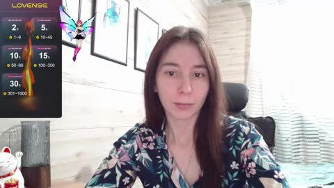Snapshot of wow_porno_ chatting on 09.30.25 Anna  online show from 09.30.25