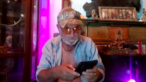 Snapshot of wscooter1 chatting on 09.30.25 SCOOTER online show from 09.30.25