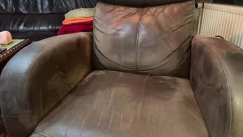 Snapshot of x6er chatting on 11.11.25 Just gucken und Mitwixerinnen finden. online show from 11.11.25