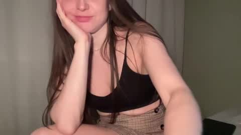 Snapshot of xald03 chatting on 01.20.25 Lovik online show from 01.20.25