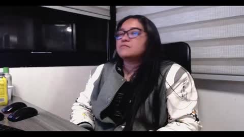 Snapshot of xander_taylor_ chatting on 11.04.25 xander_taylor_ online show from 11.04.25