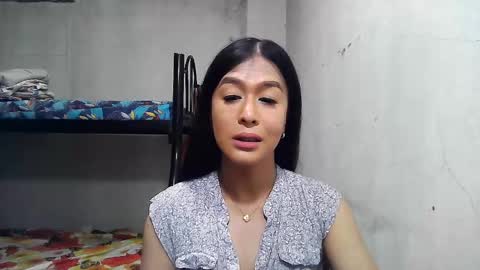 Snapshot of xasianbigcumx chatting on 12.18.24 xasianbigcumx online show from 12.18.24