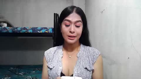 Snapshot of xasianbigcumx chatting on 01.15.25 xasianbigcumx online show from 01.15.25