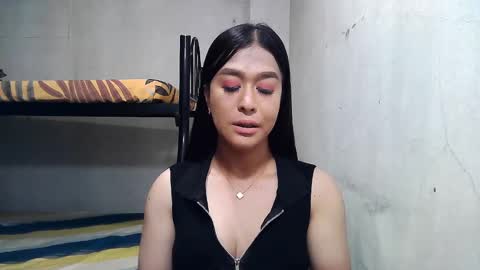 Snapshot of xasianbigcumx chatting on 02.05.25 xasianbigcumx online show from 02.05.25