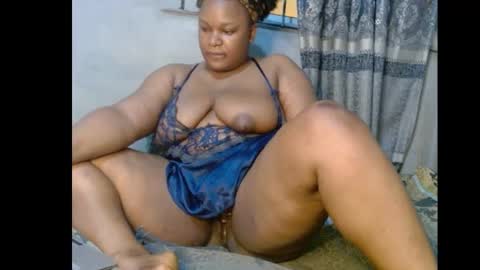 Snapshot of xcumxonxme chatting on 01.04.25 xcumxonxme online show from 01.04.25