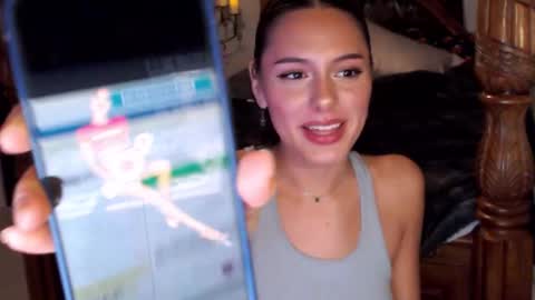 Snapshot of xoveronicalove chatting on 10.29.25 xoveronicalove online show from 10.29.25