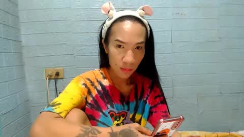 Snapshot of xsavagemistressx chatting on 12.23.24 Ask Me Baby  online show from 12.23.24