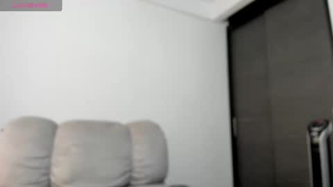 Snapshot of xspecialroomx chatting on 02.14.25 Hellen Sofia instagram hellen5546 online show from 02.14.25