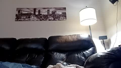 Snapshot of xstay_coldx chatting on 12.02.24 Johnny online show from 12.02.24