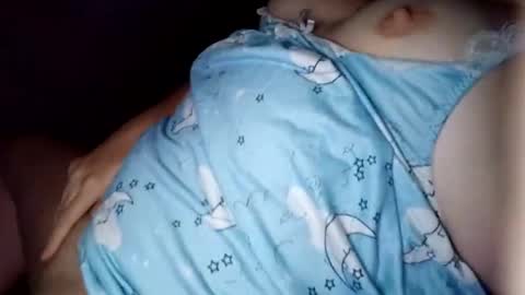 xsweetxgirl27x online show from 10.22.25