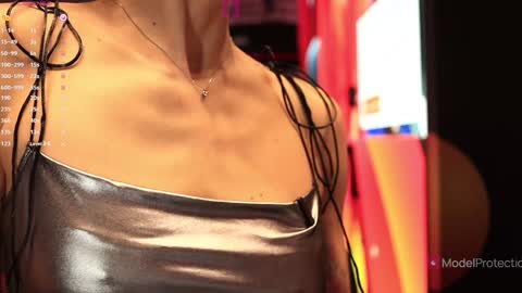 Snapshot of xwithy chatting on 09.28.25 FrancyStepmom and YStepson    INTERESTED IN A GIRL-GIRL COLLABORATION  TEXT ME HERE  or INSTAGRAM online show from 09.28.25