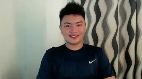 Snapshot of xxhotloyd_cummerx chatting on 12.30.24 Loyd online show from 12.30.24