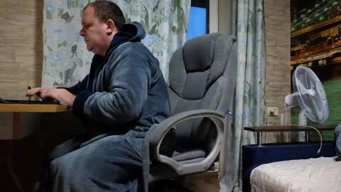 Snapshot of xxrojxx chatting on 12.23.24 roki-- --  online show from 12.23.24