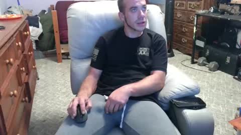 xxScubaStevexx online show from 09.27.25