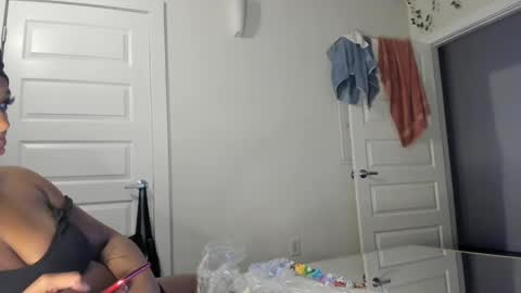 Snapshot of xxxdanidoomsdayxxx chatting on 02.09.25 Danielle online show from 02.09.25