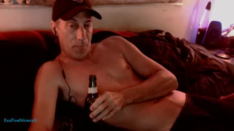 Snapshot of xxxfiveninexxx chatting on 09.11.25 XxxFiveNinexxX online show from 09.11.25