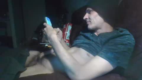 Snapshot of xxxfredmtlxxx chatting on 12.21.24 xxfredmtl18xx online show from 12.21.24