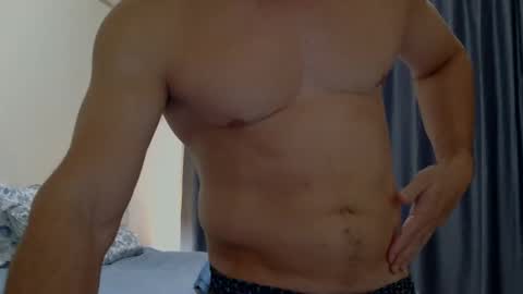 xxxmusclebigcockxxx online show from 02.01.25