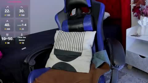 yan_nyan online show from 02.13.25