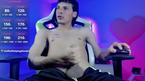 Snapshot of yankees_ chatting on 10.03.25 DANILO P online show from 10.03.25