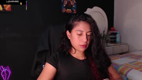 Snapshot of yes2802 chatting on 03.01.25 Yesi online show from 03.01.25