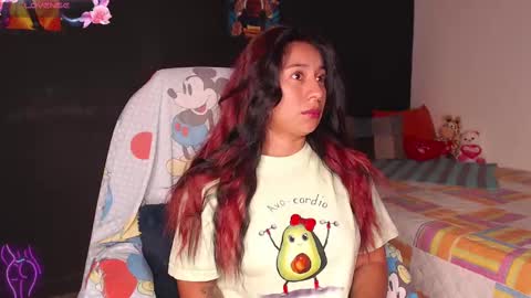 Snapshot of yes2802 chatting on 03.11.25 Yesi online show from 03.11.25