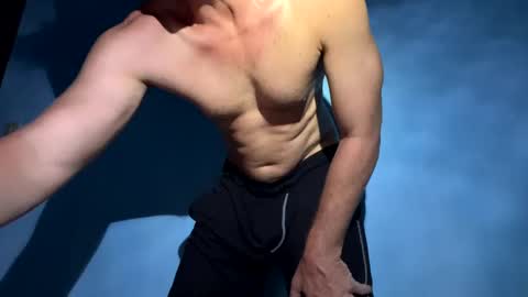 Snapshot of yessirmoreplease chatting on 10.07.25 yessirmoreplease online show from 10.07.25