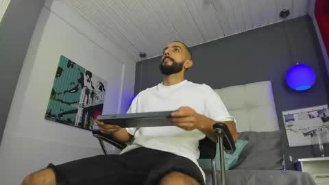 Snapshot of yiyo10_ chatting on 02.09.25 Yiyo online show from 02.09.25