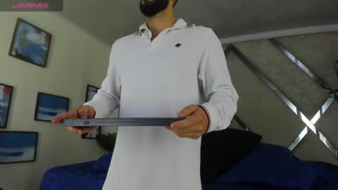 Snapshot of yiyo10_ chatting on 02.18.25 Yiyo online show from 02.18.25