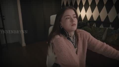 Snapshot of ynnenbrynn chatting on 02.17.25 ynnenbrynn online show from 02.17.25