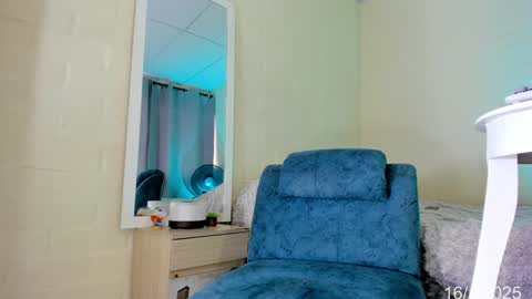 Snapshot of yonier_maru chatting on 01.16.25 yonier_maru online show from 01.16.25