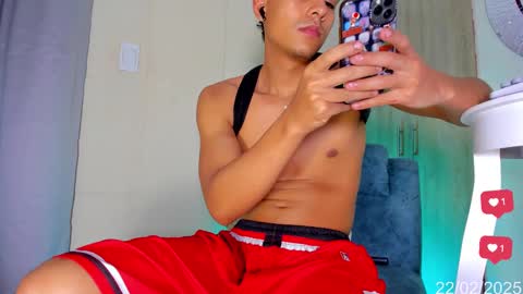 Snapshot of yonier_maru chatting on 02.22.25 yonier_maru online show from 02.22.25