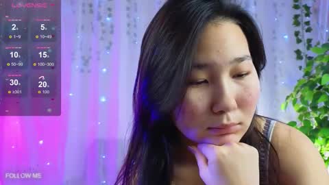i am Yoon online show from 10.20.25