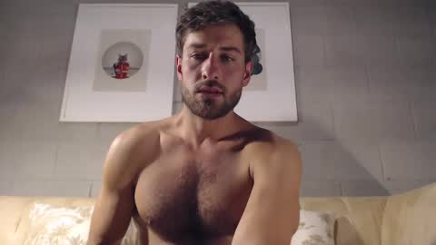 Snapshot of yoooups chatting on 10.31.25 Yoooups online show from 10.31.25