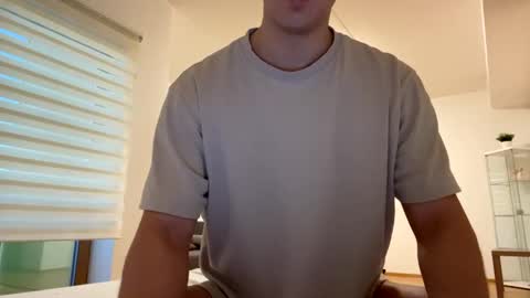 Snapshot of youcan__ chatting on 01.18.25 youcan__ online show from 01.18.25