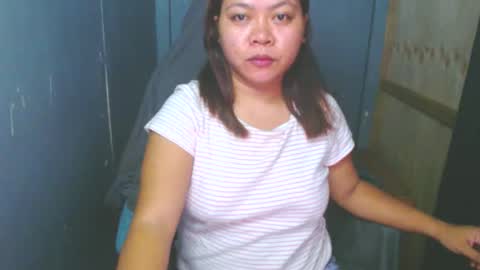 Snapshot of your_bootybabe chatting on 10.05.25 your_bootybabe online show from 10.05.25