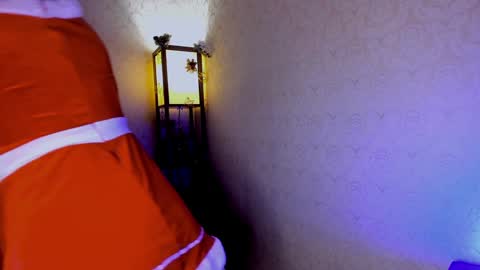 Snapshot of your_godesses chatting on 12.24.24 Cora online show from 12.24.24