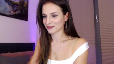 Snapshot of yourdalia chatting on 03.11.25 YourDalia online show from 03.11.25