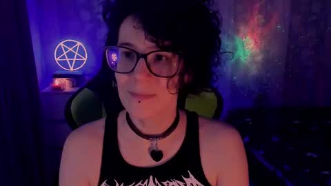 Snapshot of yourscosmic chatting on 02.12.25 Yours Cosmic online show from 02.12.25