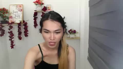 Snapshot of yoursexservice chatting on 12.10.24 online show from 12.10.24