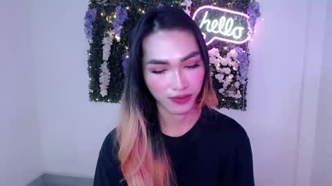 Snapshot of yoursexservice chatting on 12.14.24 online show from 12.14.24