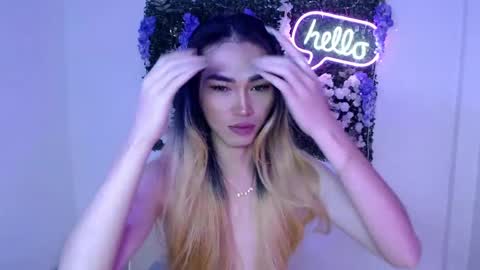 Snapshot of yoursexservice chatting on 12.15.24 online show from 12.15.24