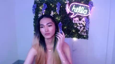 Snapshot of yoursexservice chatting on 12.16.24 online show from 12.16.24