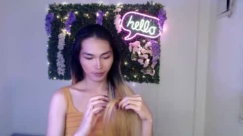 Snapshot of yoursexservice chatting on 01.10.25 online show from 01.10.25