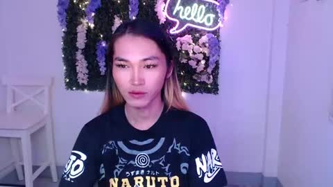 Snapshot of yoursexservice chatting on 01.12.25 online show from 01.12.25