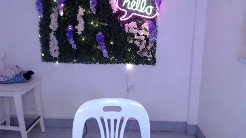 Snapshot of yoursexservice chatting on 01.21.25 online show from 01.21.25