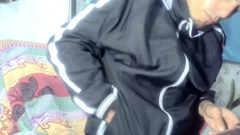 Snapshot of yourskinnybooy chatting on 09.18.25 sander online show from 09.18.25