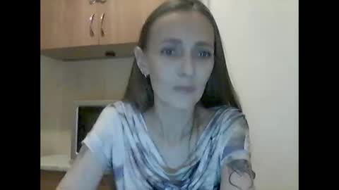 Snapshot of youur_light chatting on 11.03.25 Youur light online show from 11.03.25