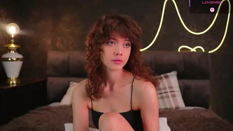 Snapshot of yumeaki chatting on 10.09.25 Ann online show from 10.09.25