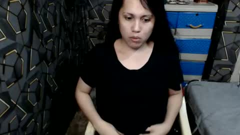yumi online show from 10.13.25